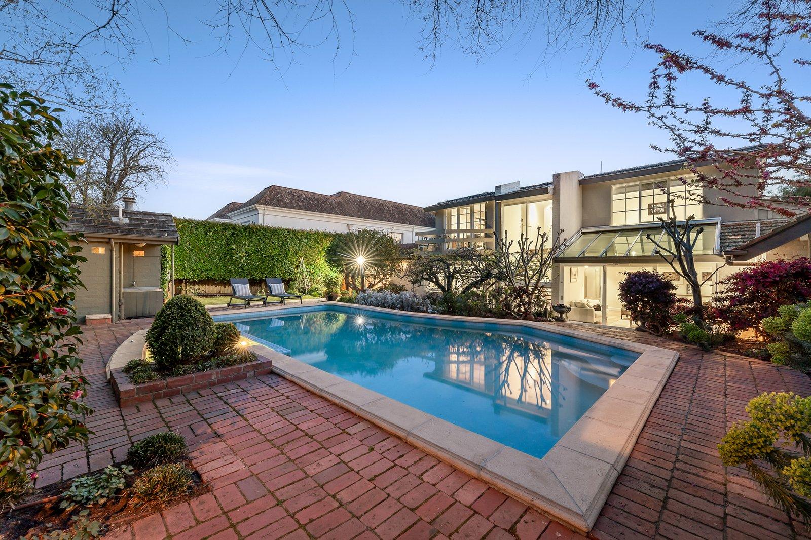 7 Cochran Avenue, Camberwell, 3124