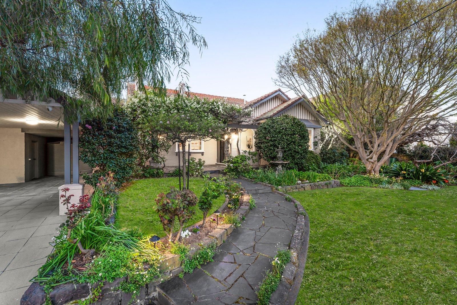 7 Cochran Avenue, Camberwell, 3124