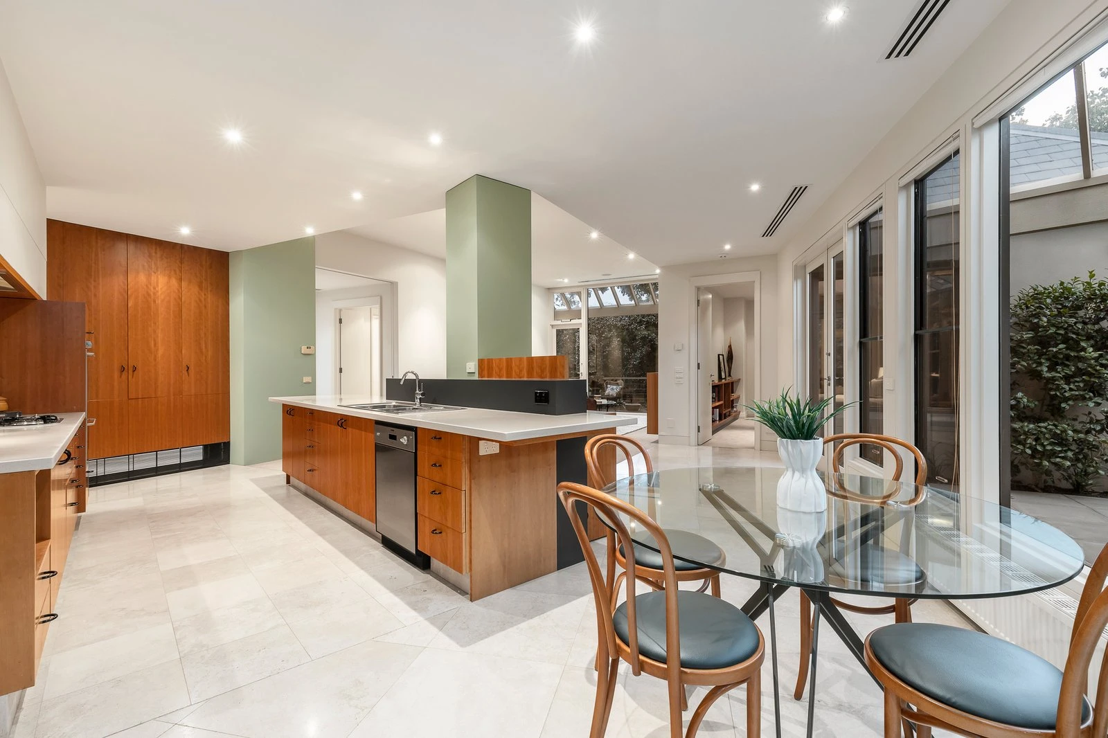 7 Grange Road, Kew, 3101
