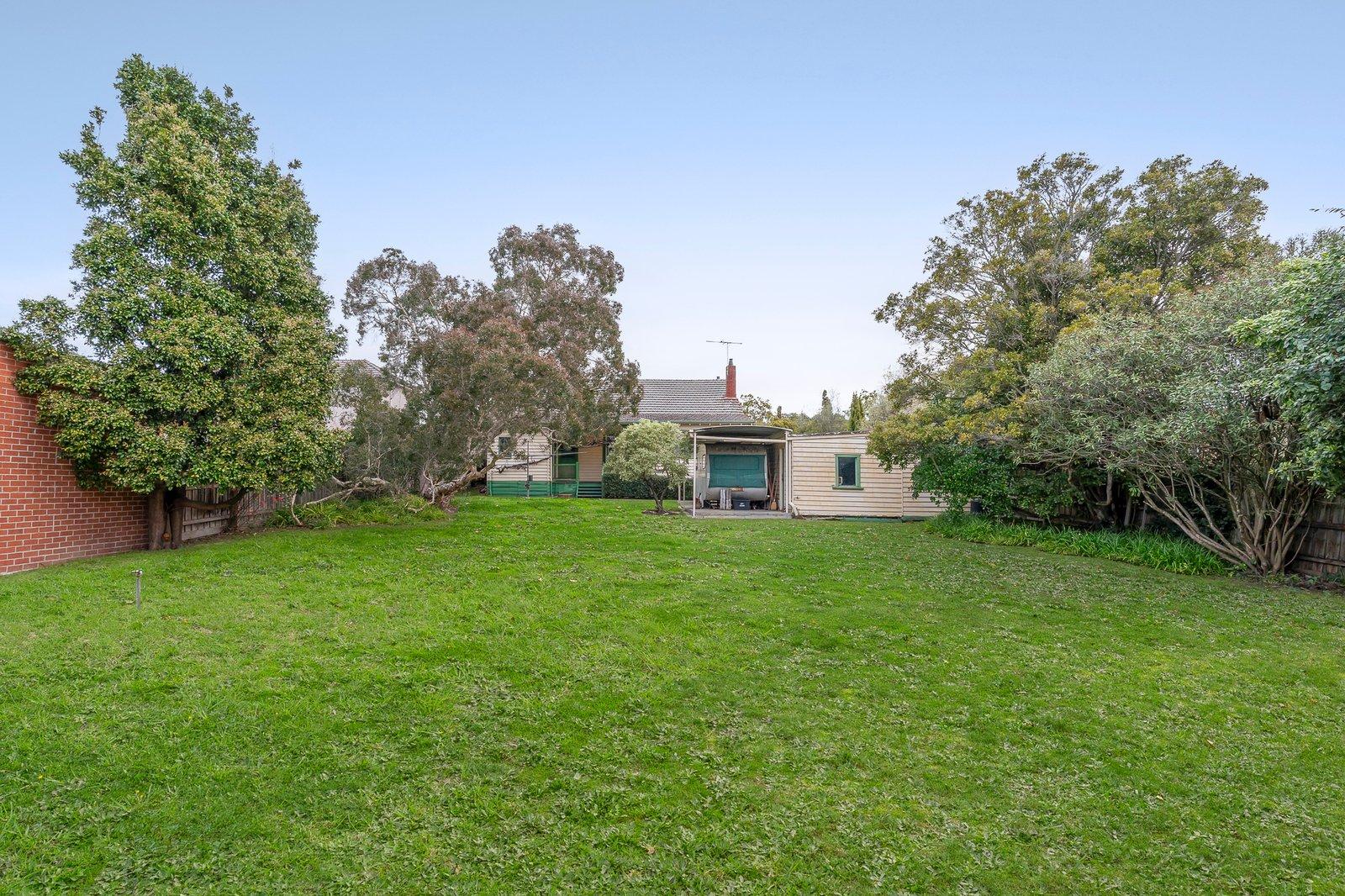 7 Maverston Street, Glen Iris, 3146