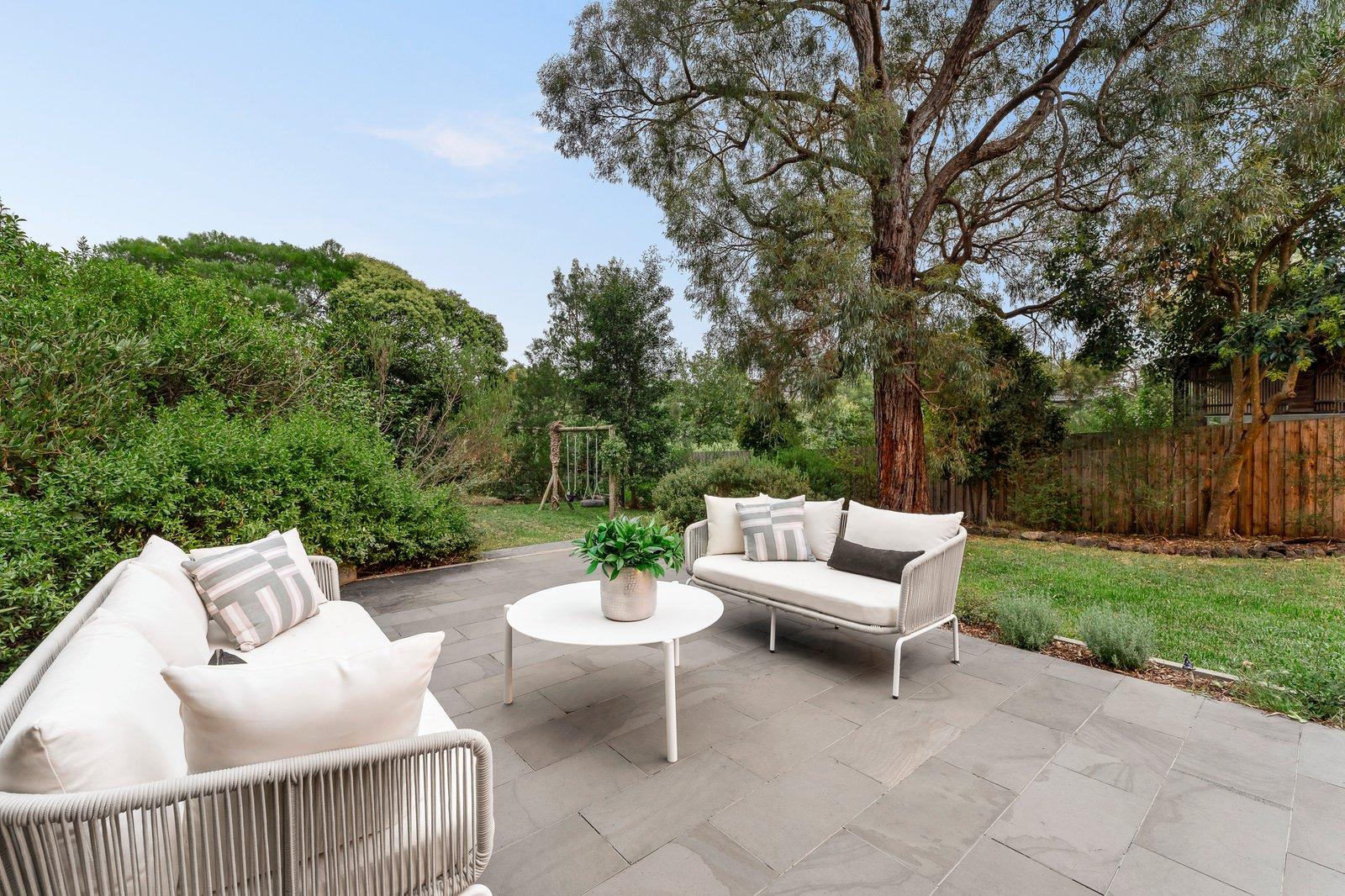 7 Sutton Parade, Mont Albert North, 3129