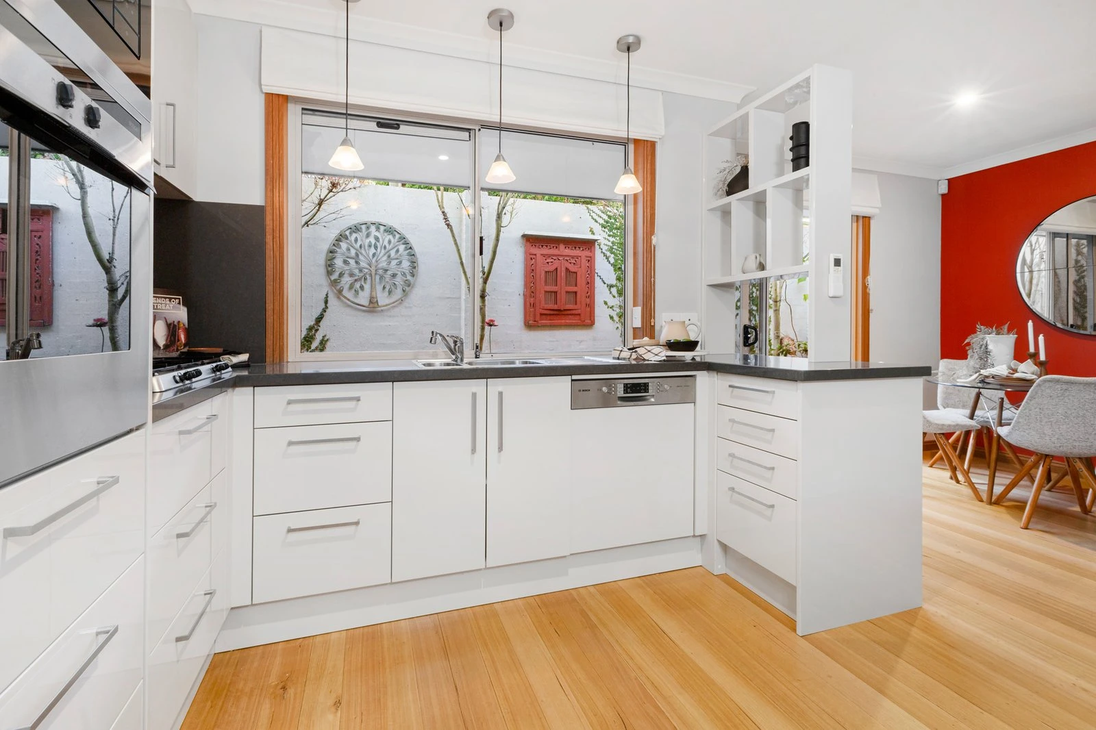 7 Sutton Street, Mornington, 3931