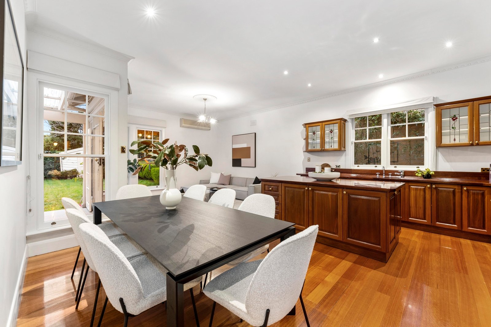 7 Woodburn Road, Hawthorn, 3122