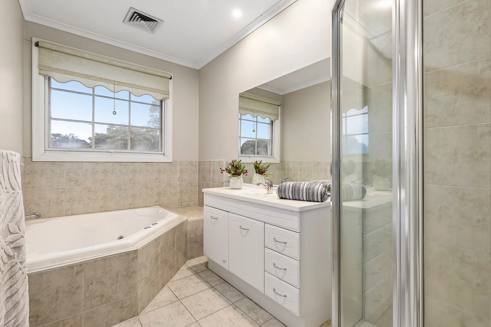 70 Almond Street, Balwyn North, 3104