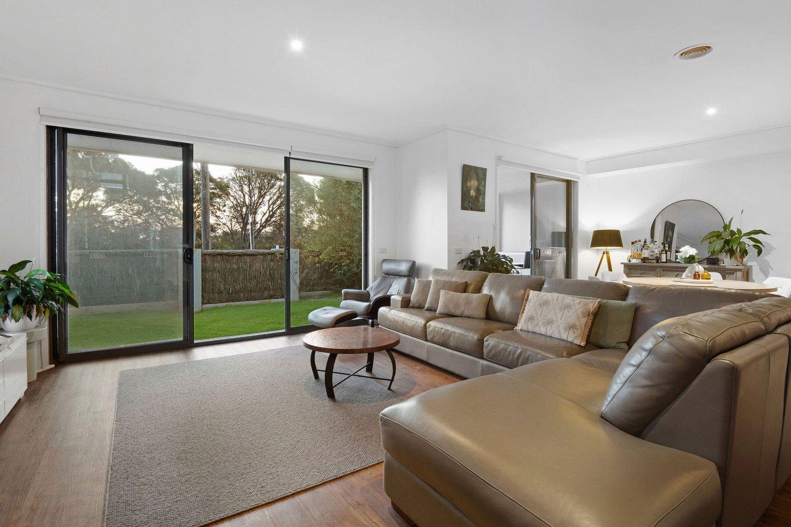 7/2 Bentons Road, Mount Martha, 3934
