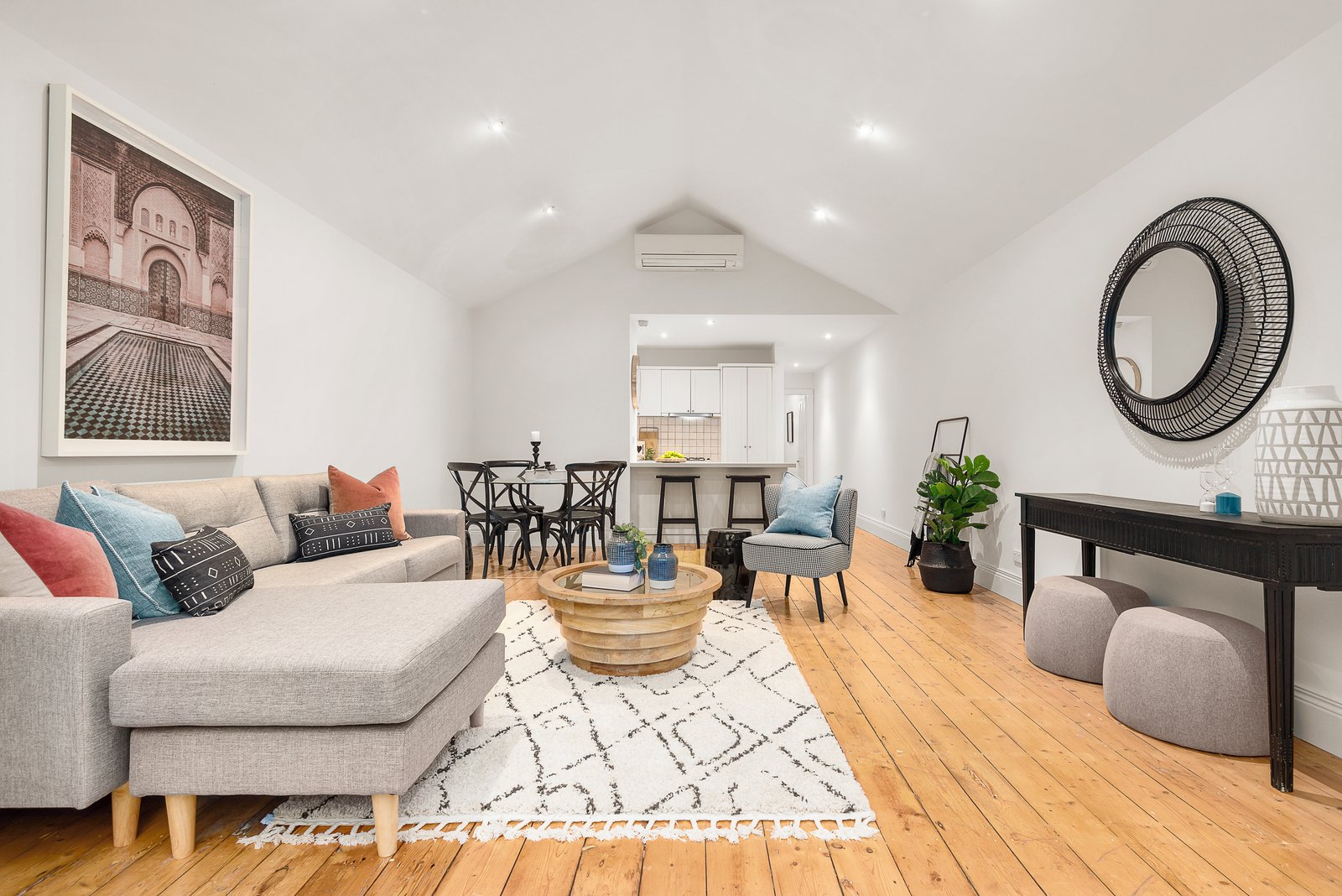 72 Palmerston Crescent, South Melbourne, 3205