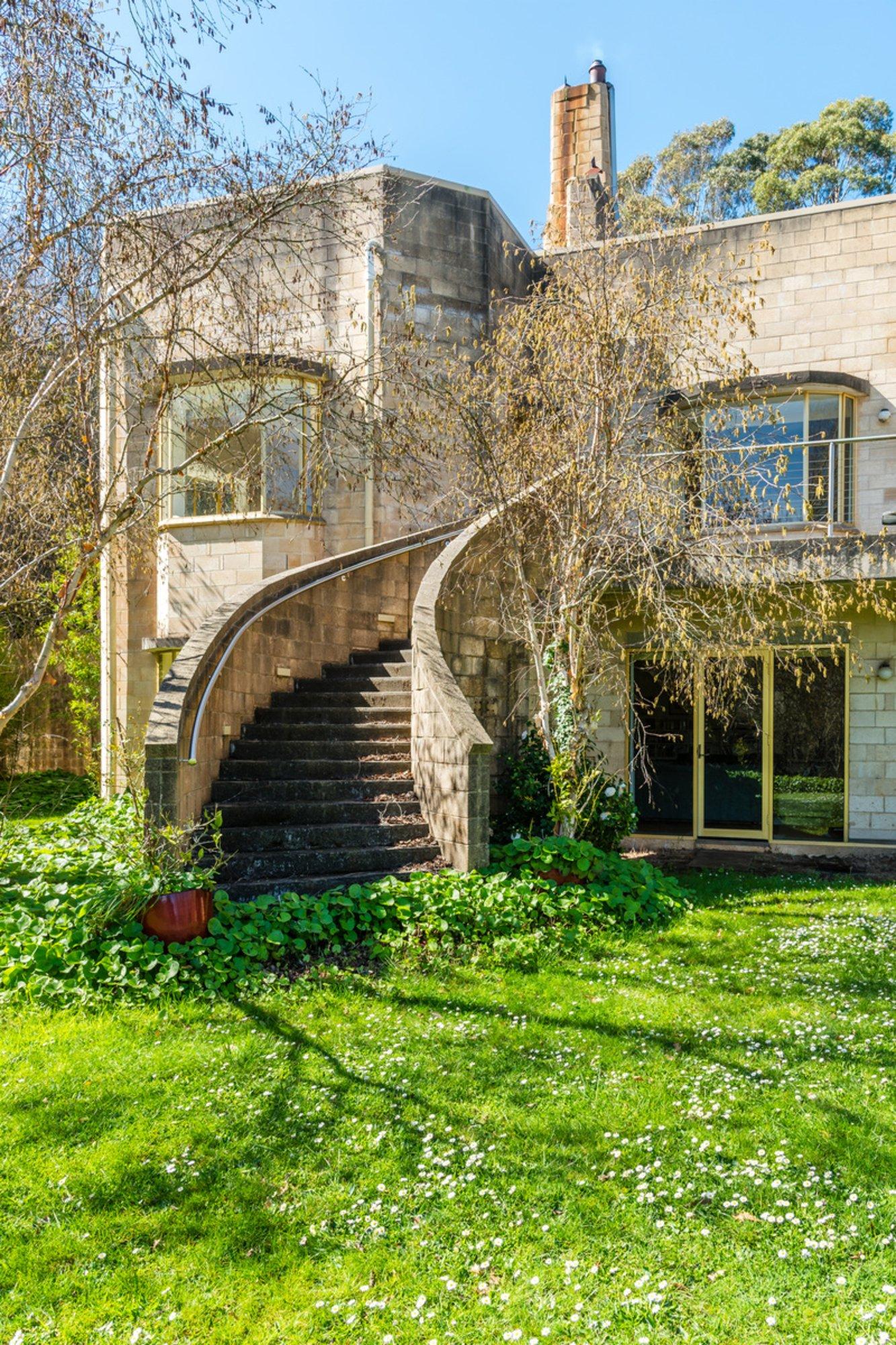 739 Mount Macedon Road, Mount Macedon, 3441