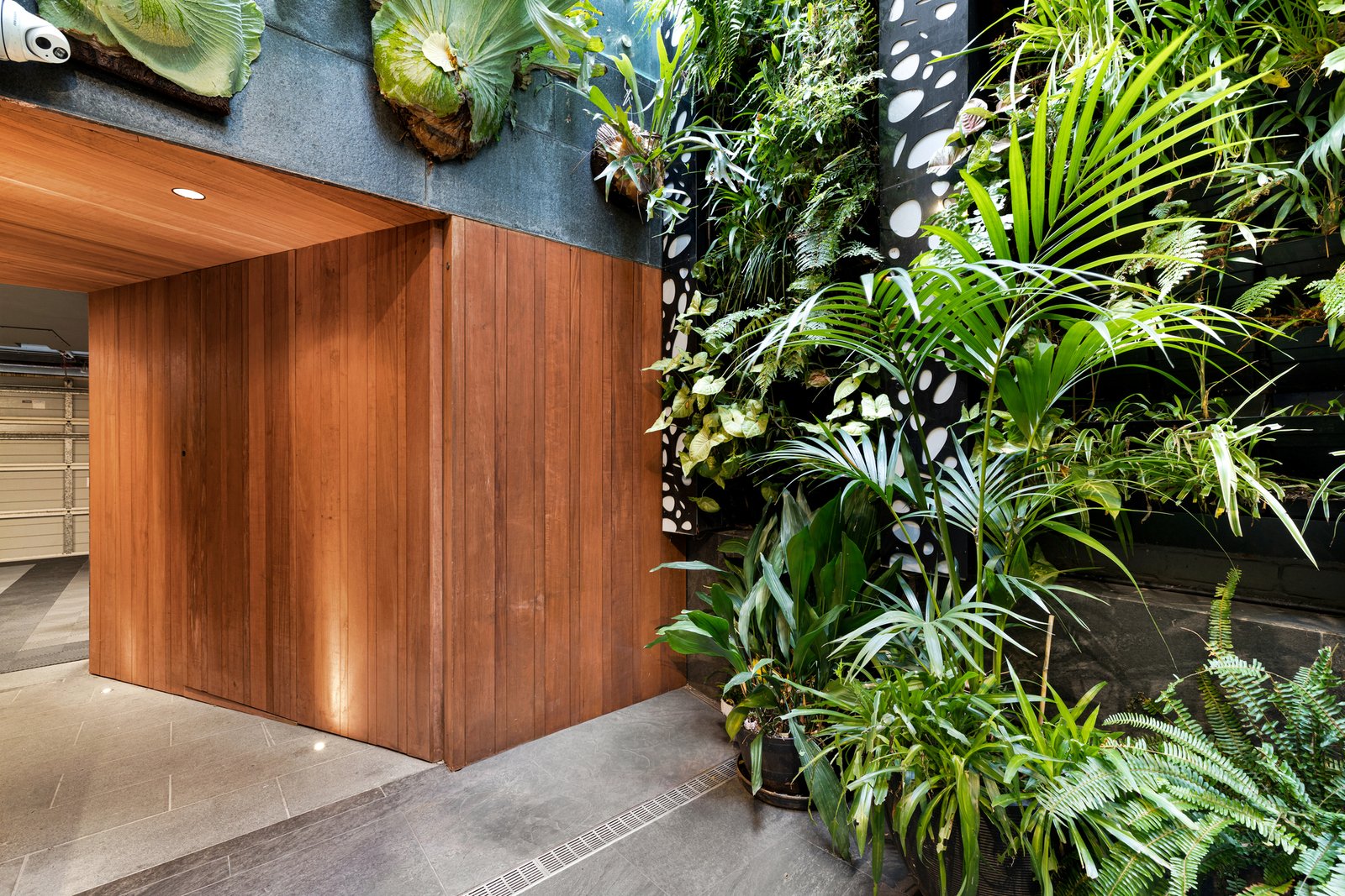 77 Beaconsfield Parade, Albert Park, 3206