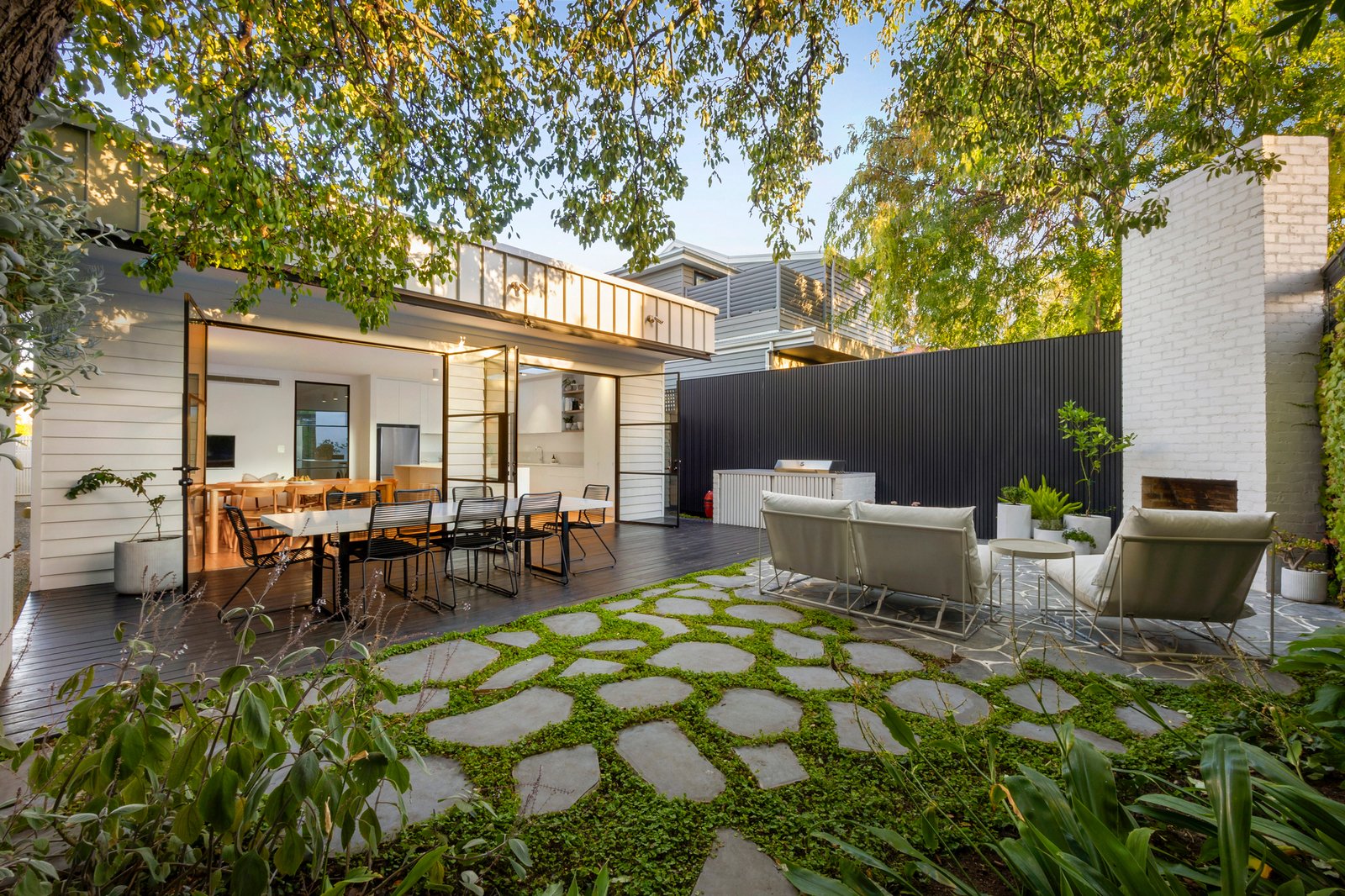 8 Acacia Street, Elsternwick, 3185