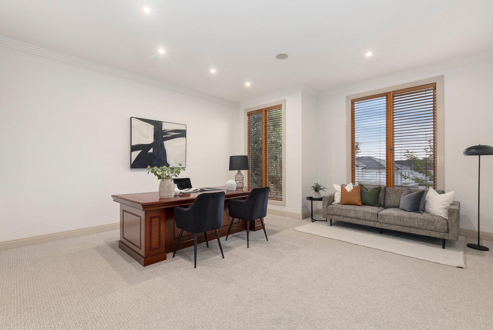 8 Avondale Grove, Mount Waverley, 3149