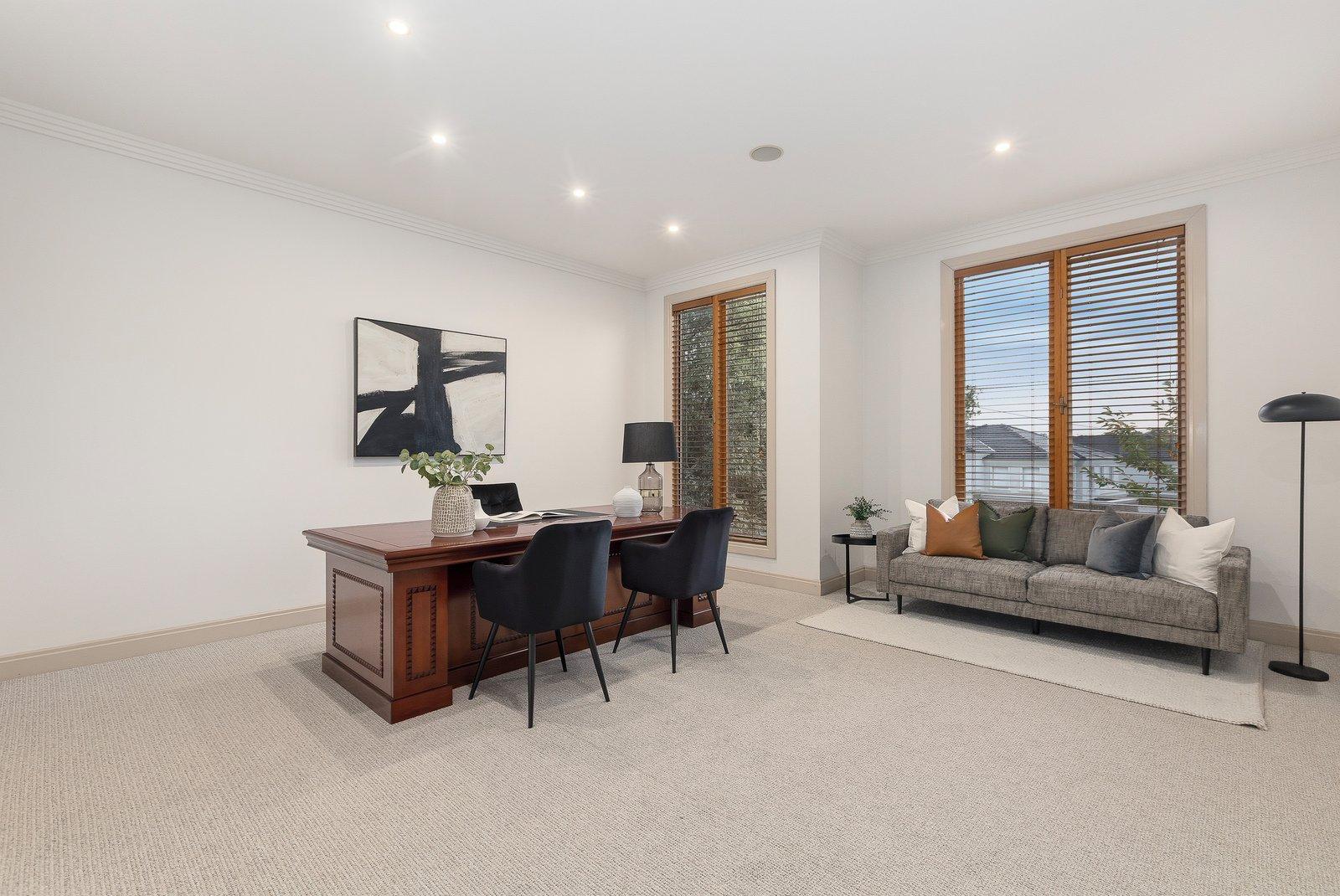 8 Avondale Grove, Mount Waverley, 3149
