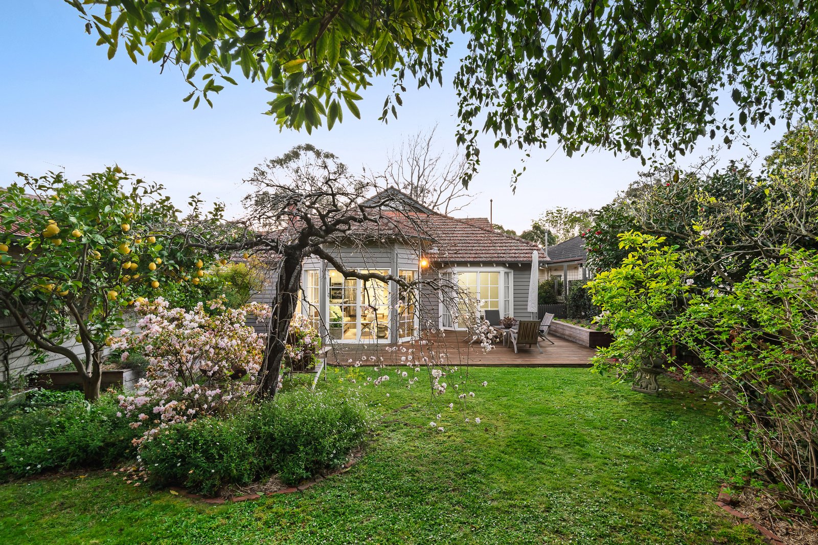 8 Banool Road, Surrey Hills, 3127