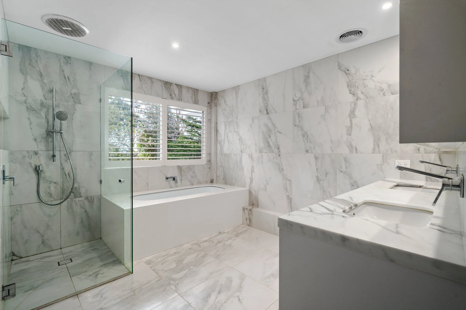 8 Bright Crescent, Mount Eliza, 3930