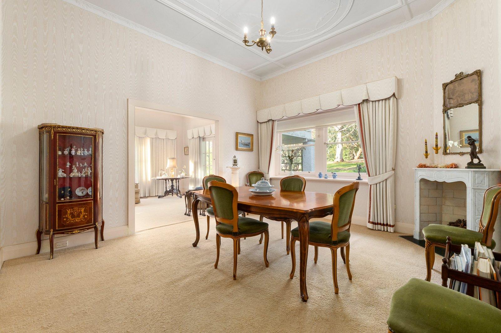 8 Chatfield Avenue, Deepdene, 3103