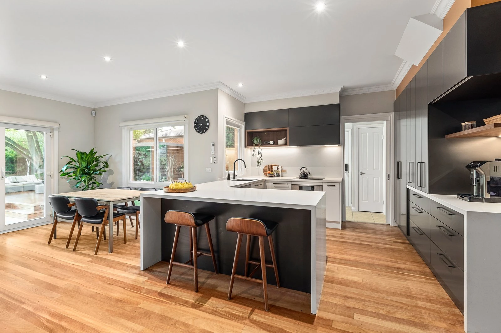 8 Gloucester Road, Ashburton, 3147
