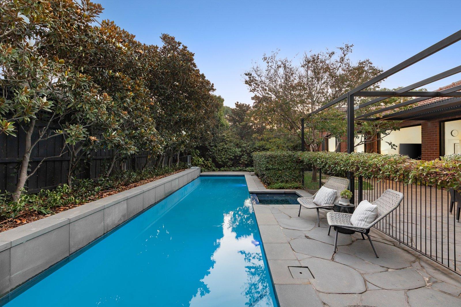 8 Irymple Avenue, Glen Iris, 3146