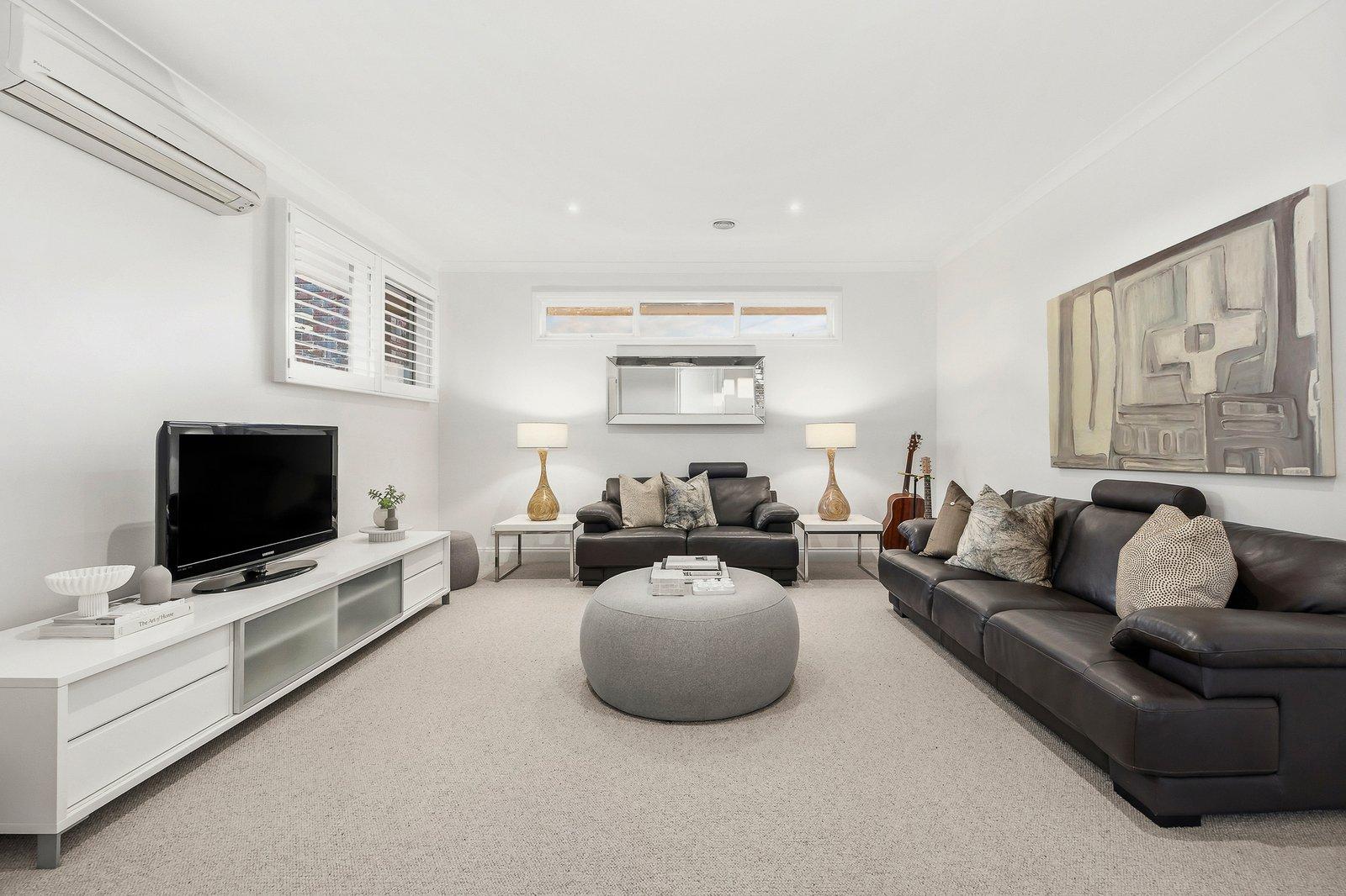 8 Lille Street, Surrey Hills, 3127