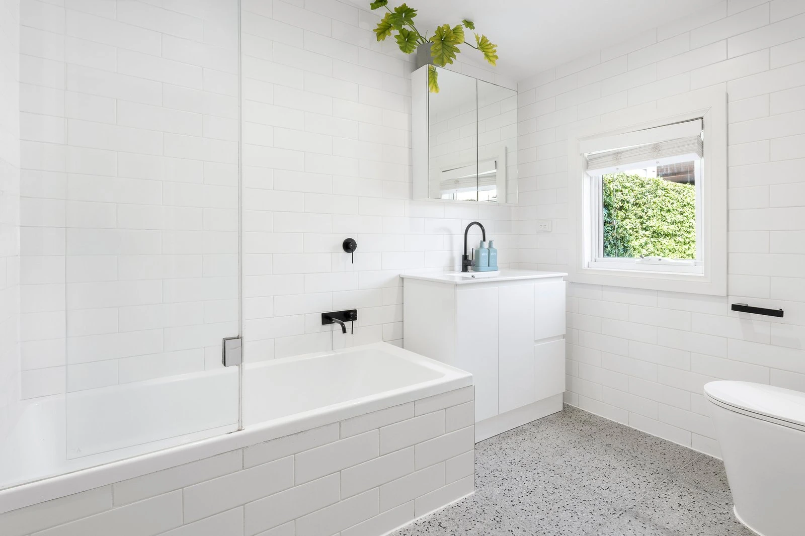 8 Lingwell Road, Hawthorn East, 3123