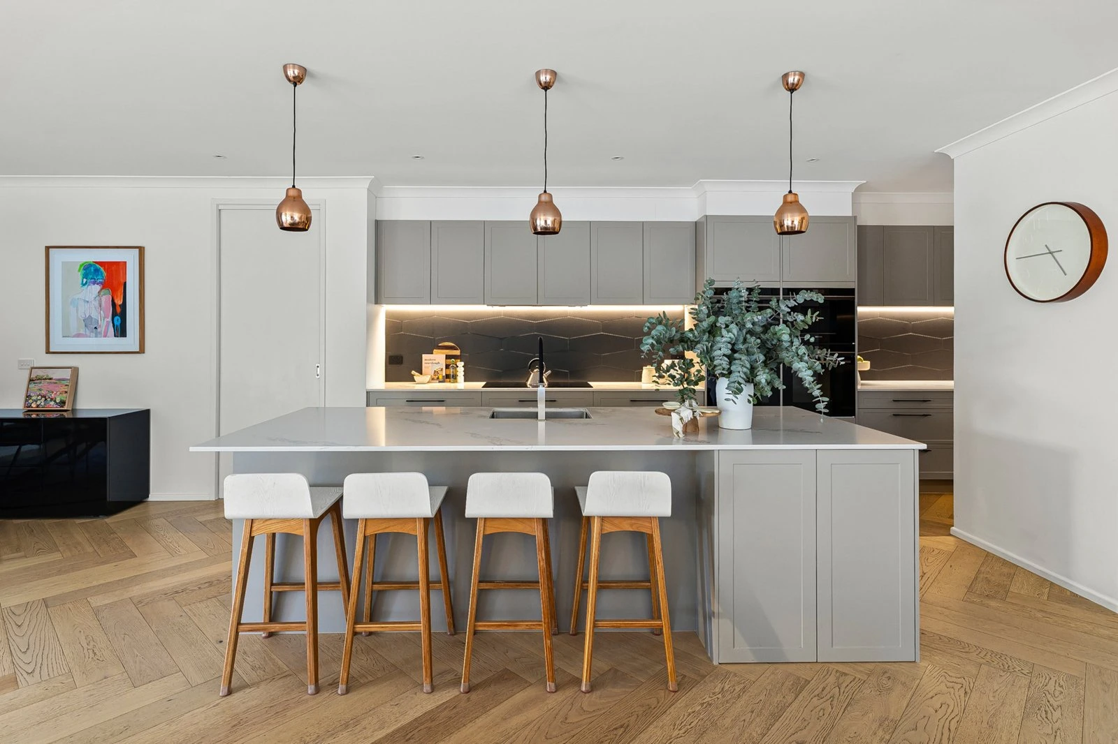 8 Lucas Place, Mornington, 3931