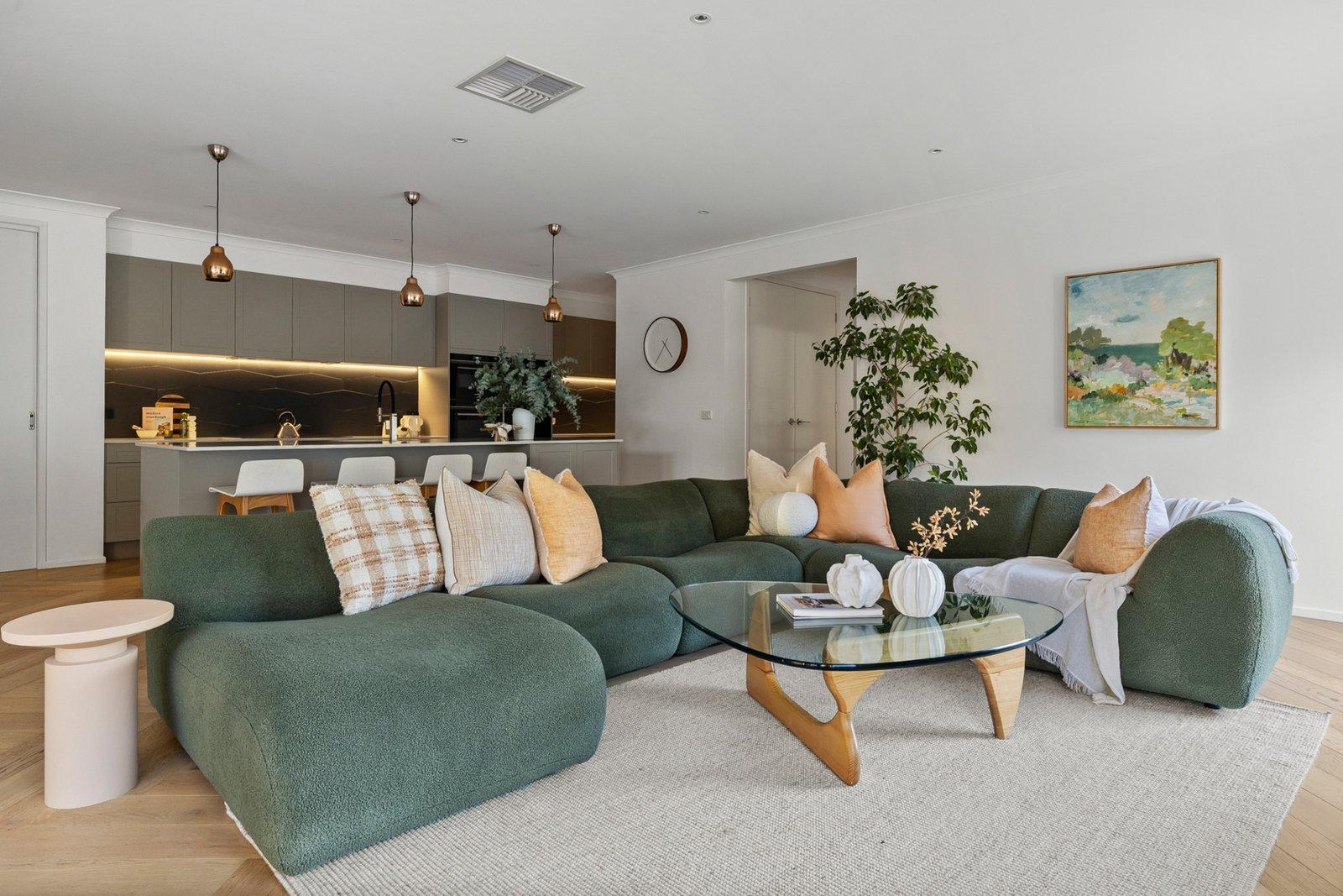 8 Lucas Place, Mornington, 3931
