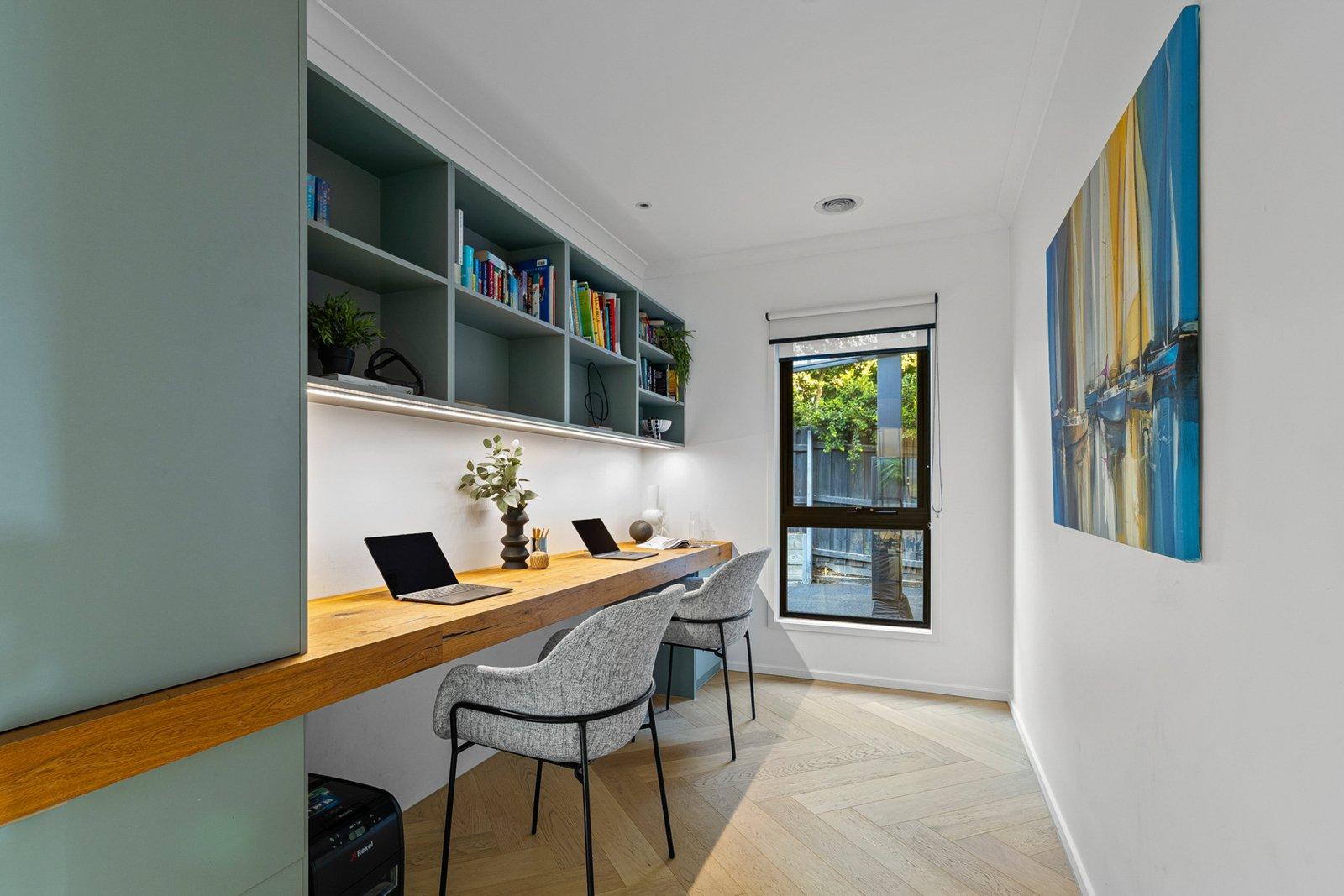 8 Lucas Place, Mornington, 3931