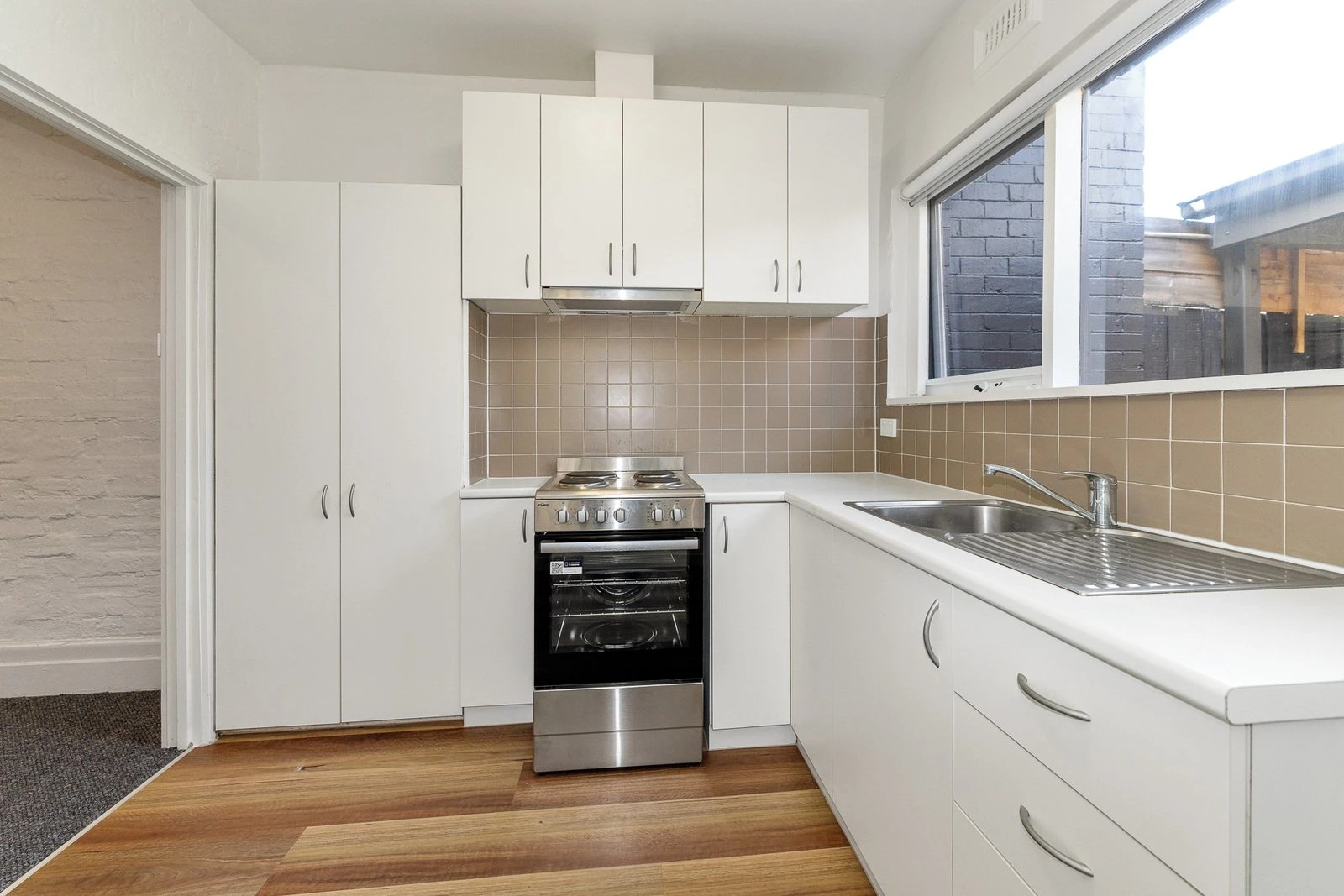 8 Macquarie Street, Prahran, 3181