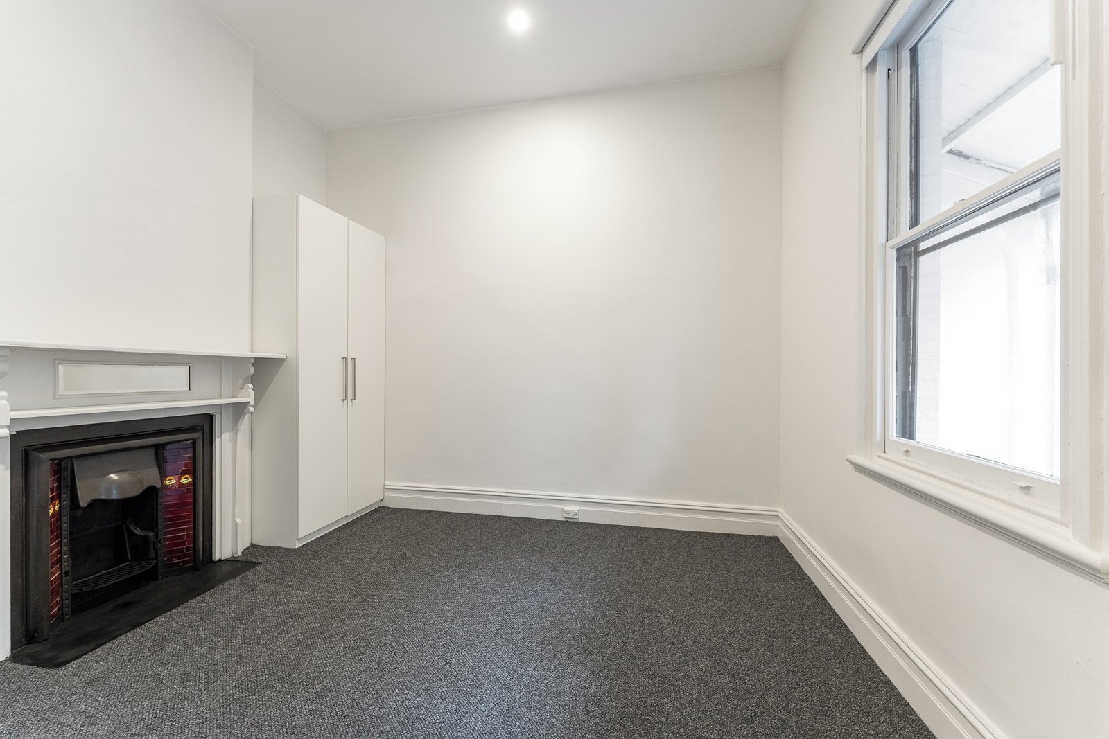 8 Macquarie Street, Prahran, 3181