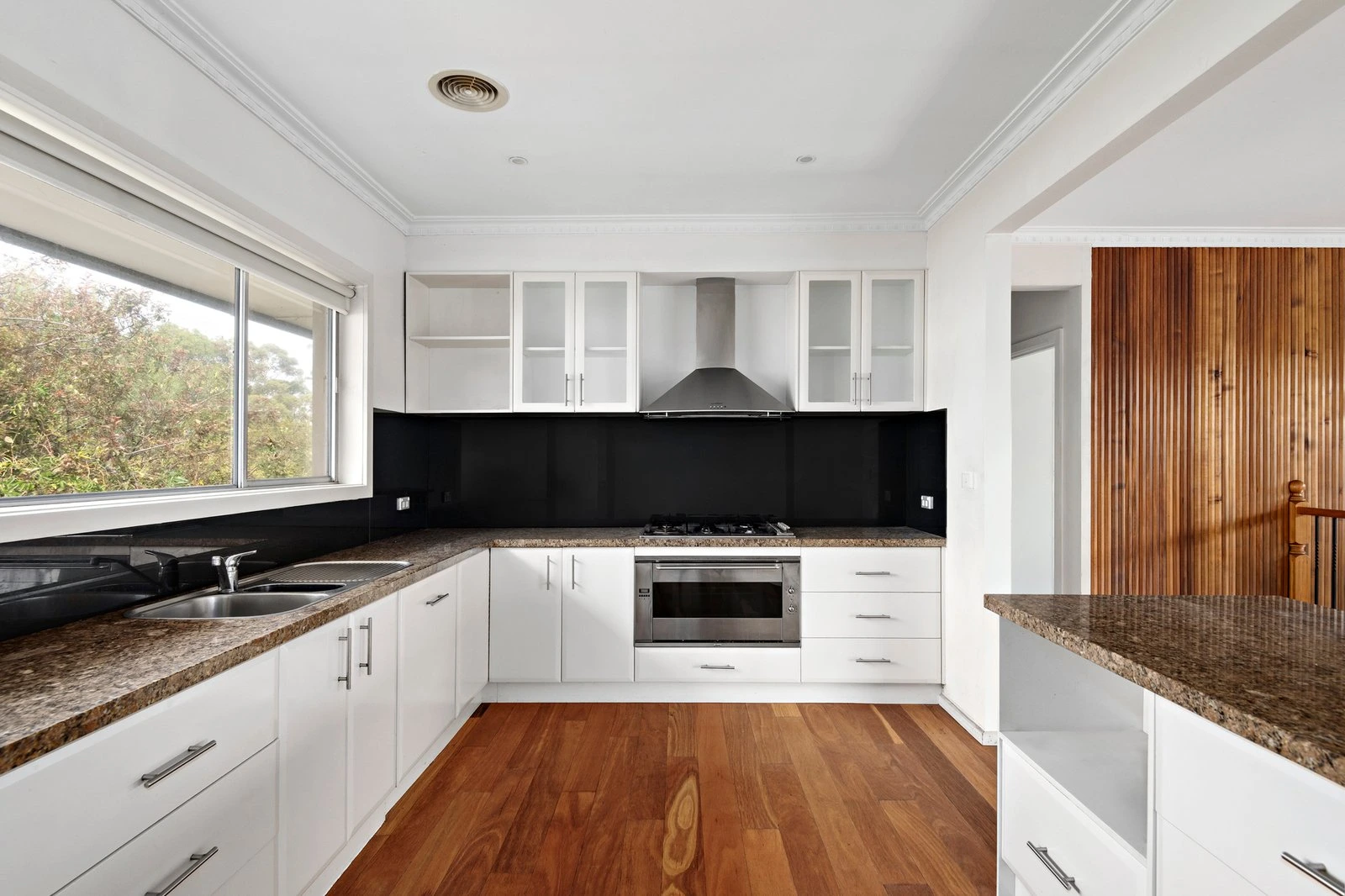 8 Norman Avenue, Frankston South, 3199