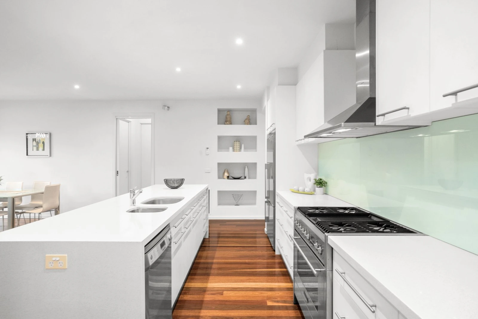 8 Princes Court, Parkdale, 3195