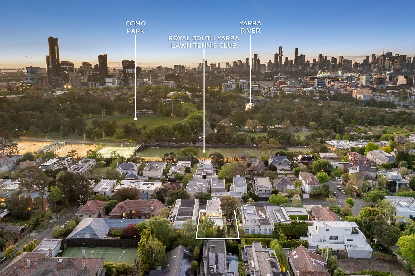 8 Vista Grove, Toorak, 3142