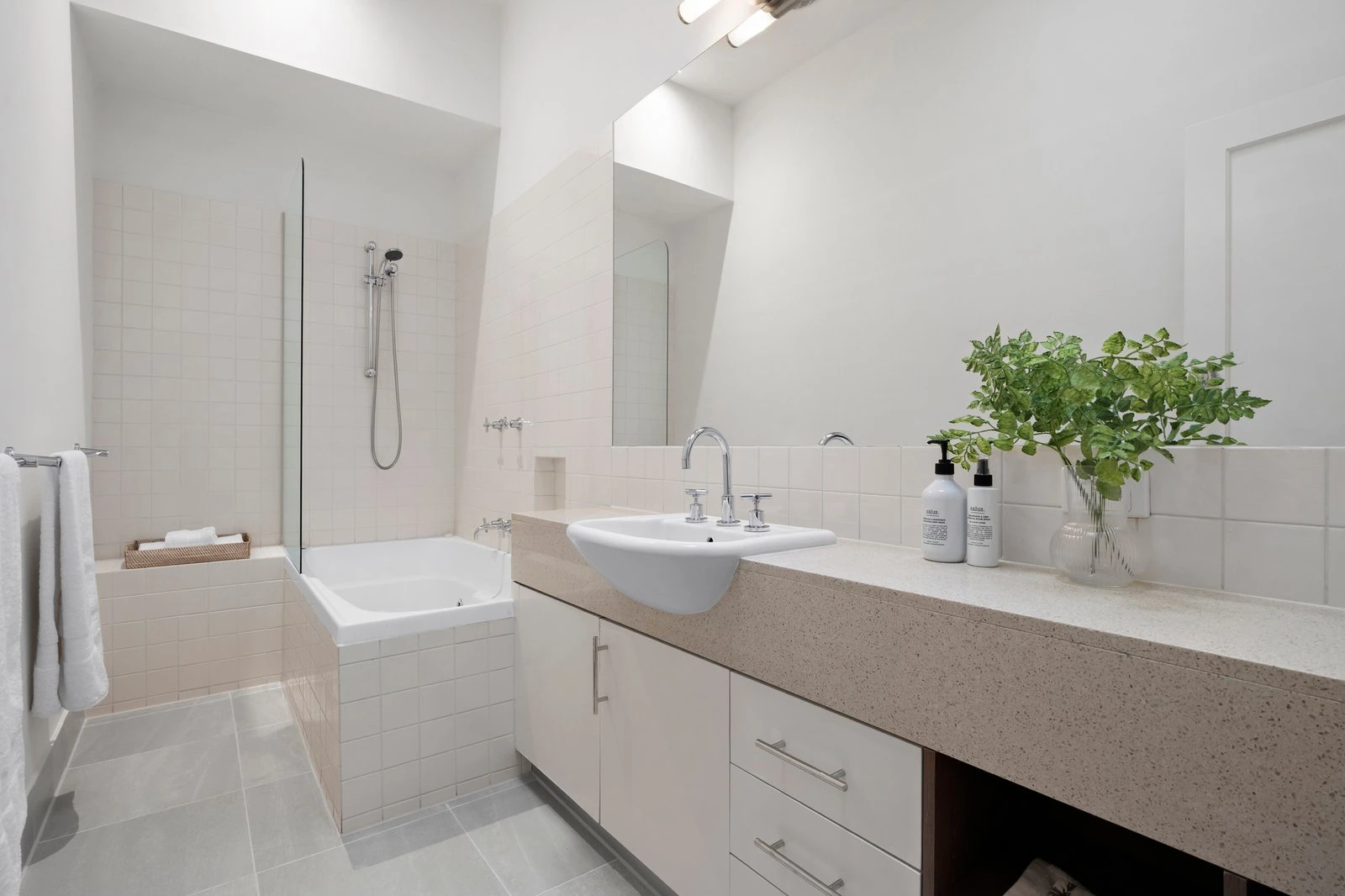 8 White Street, Glen Iris, 3146
