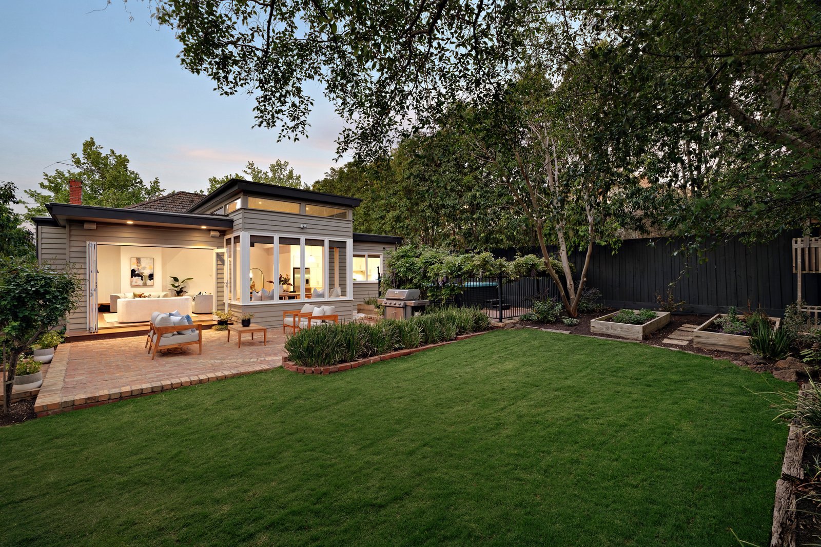 8 White Street, Glen Iris, 3146