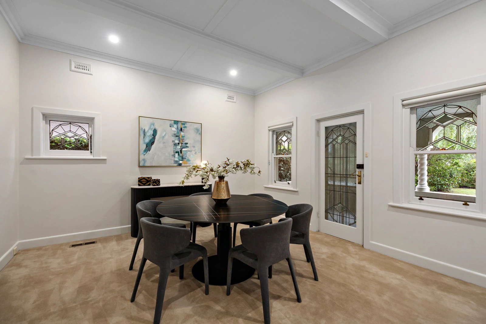 8 Wilton Vale Crescent, Malvern East, 3145