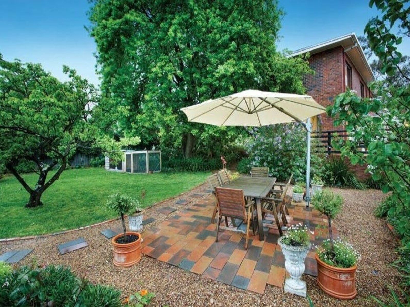 8 York Street, Mont Albert, 3127