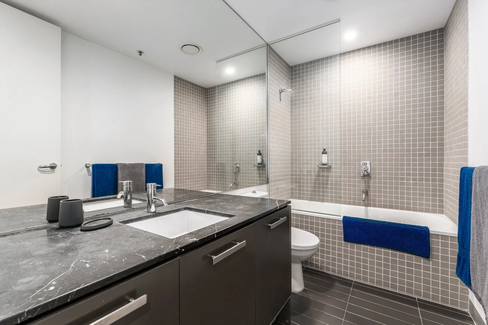 801/1 Roy Street, Melbourne, 3004