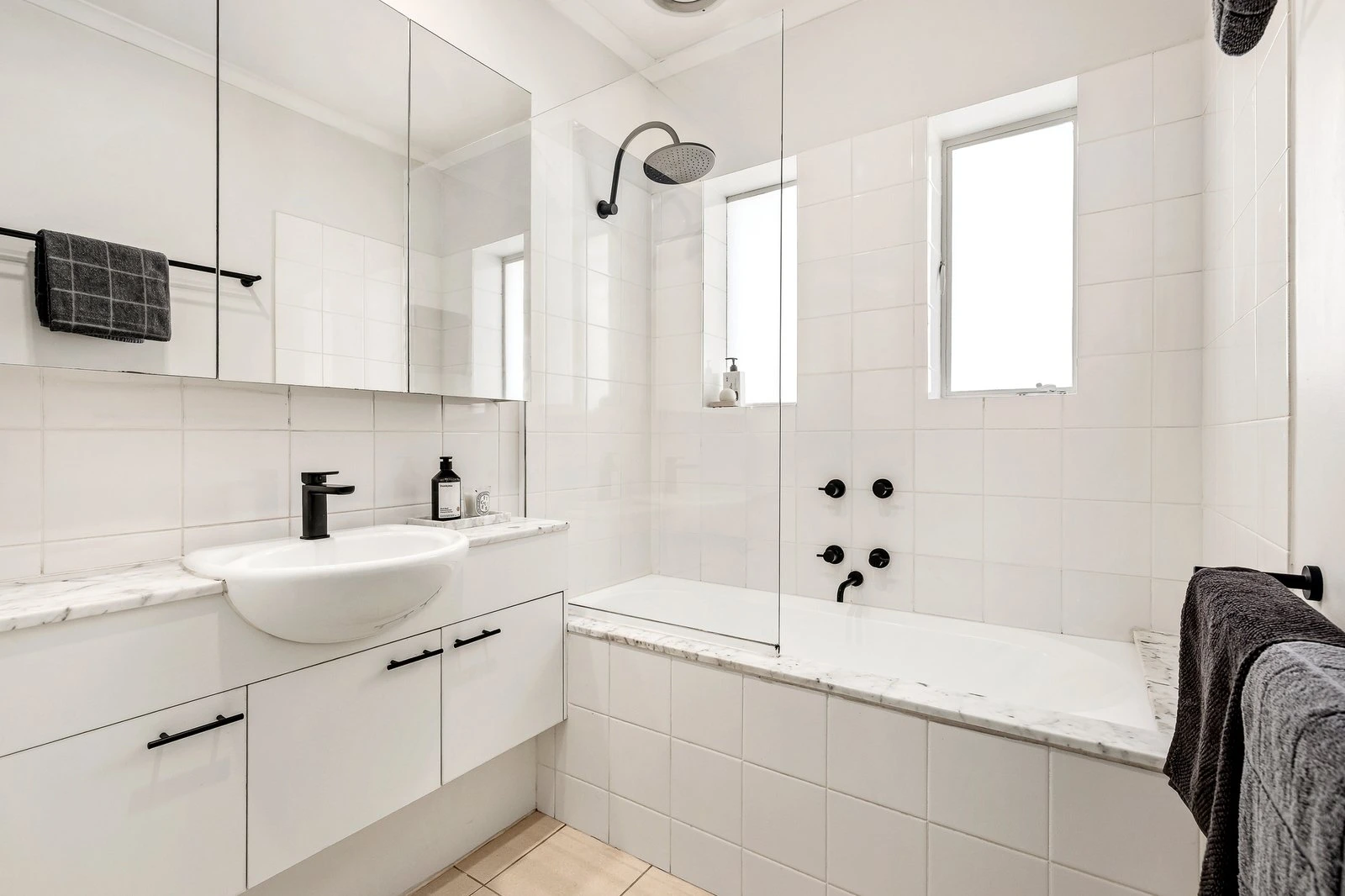 8/150 Barkers Road, Hawthorn, 3122