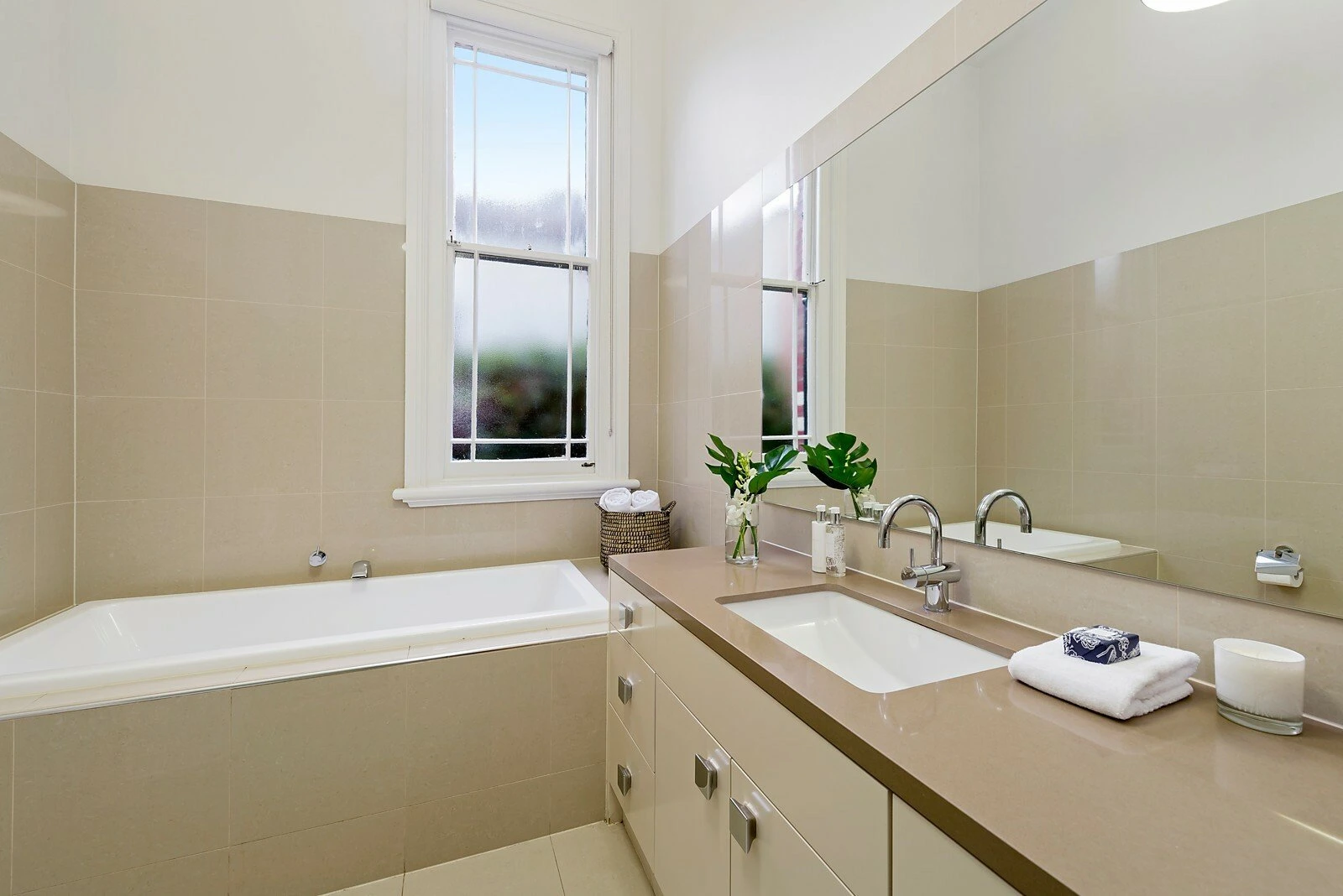 82 Riversdale Road, Hawthorn, 3122