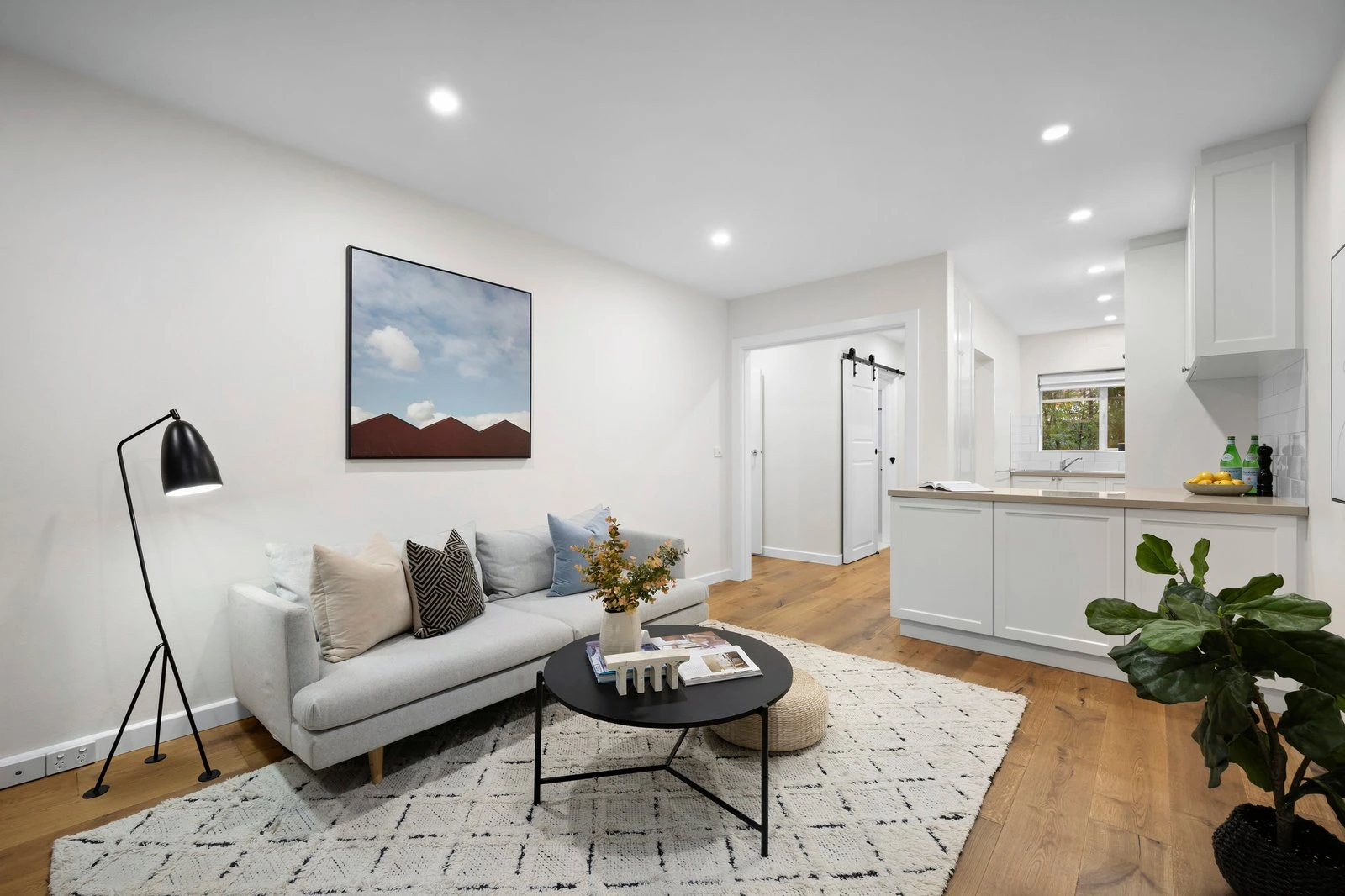 8/289 Barkly Street, St Kilda, 3182
