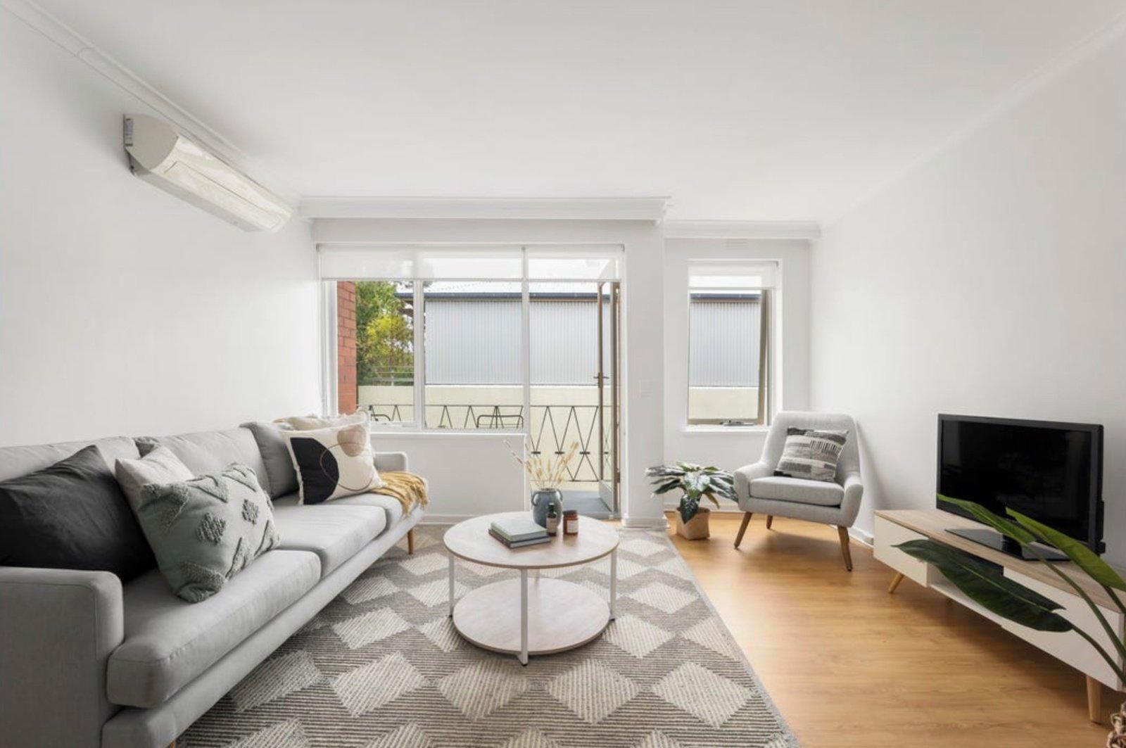 8/48 Spray Street, Elwood, 3184