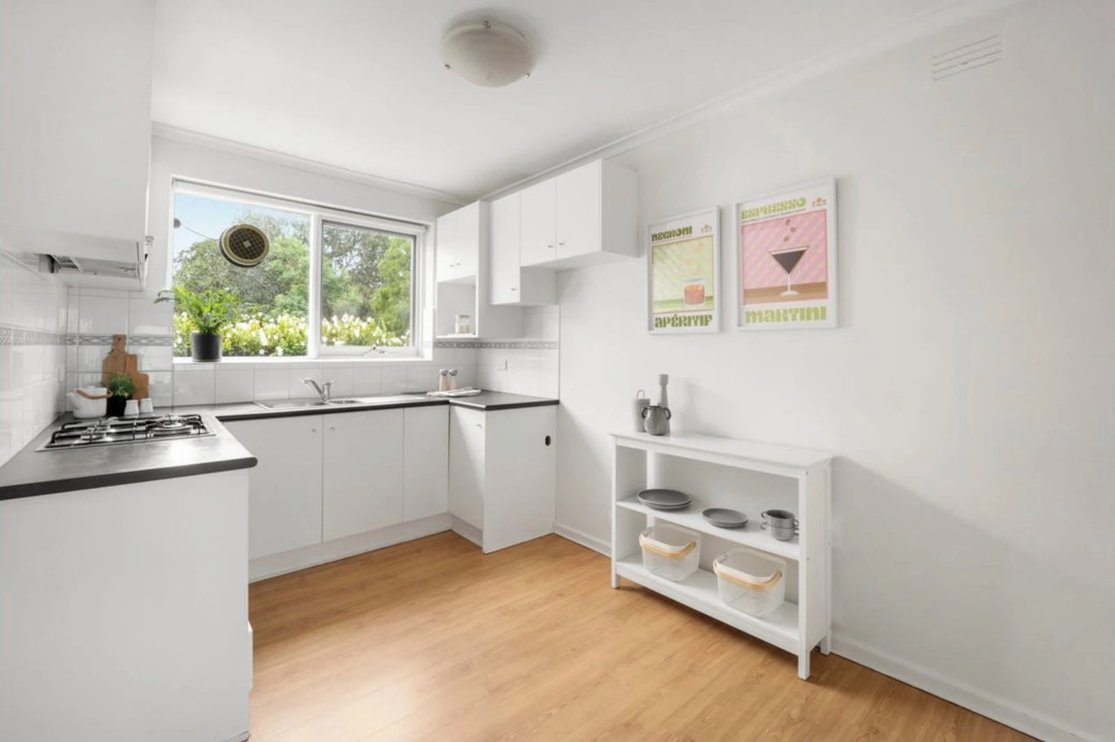 8/48 Spray Street, Elwood, 3184