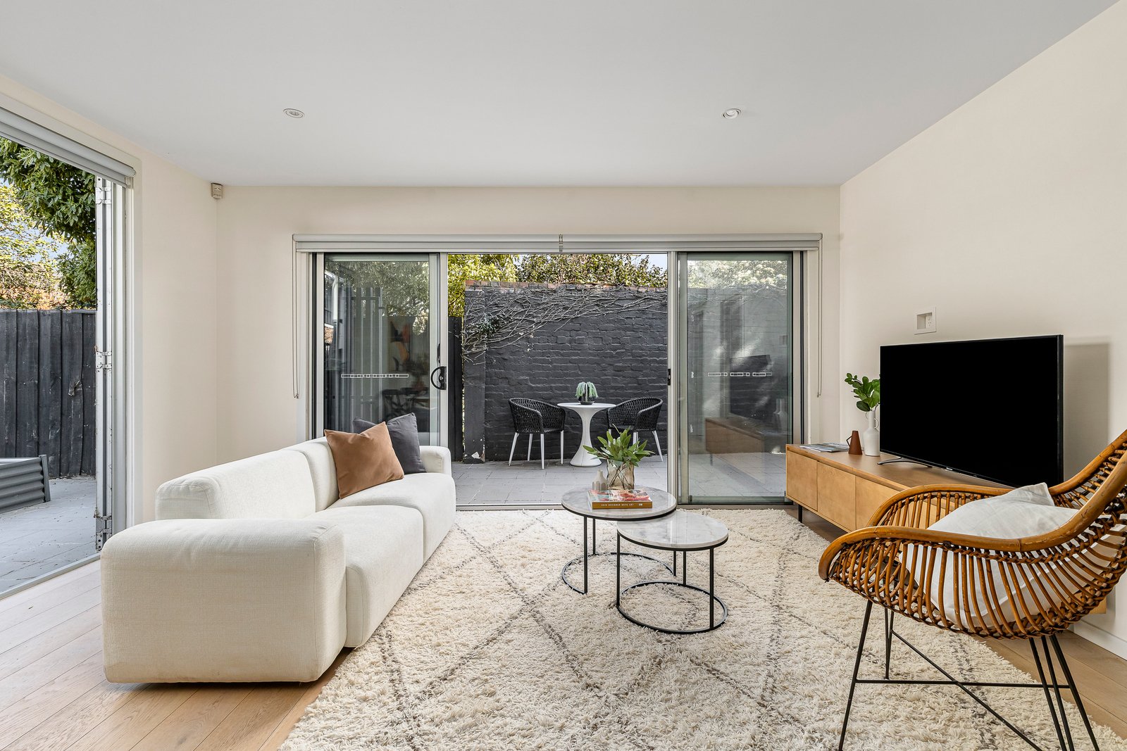 8/496 Dandenong Road, Caulfield North, 3161