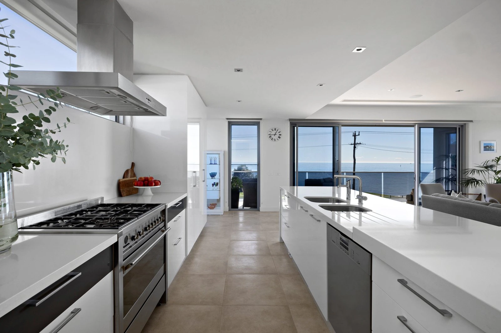 86 Marine Drive, Safety Beach, 3936