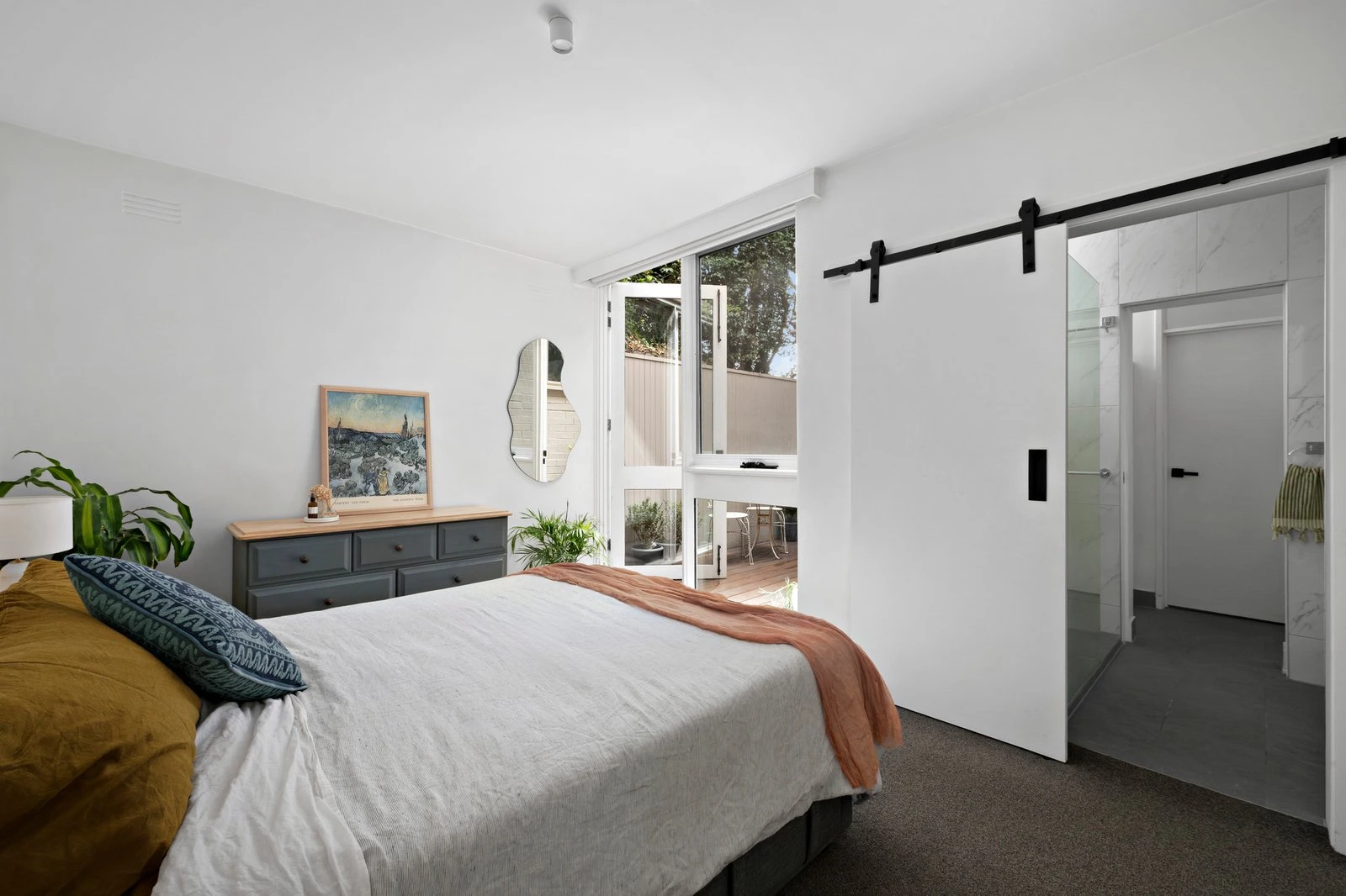 8/630 Toorak Road, Toorak, 3142