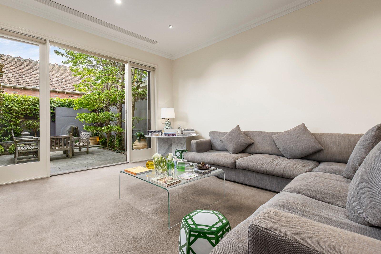 87 Mathoura Road, Toorak, 3142