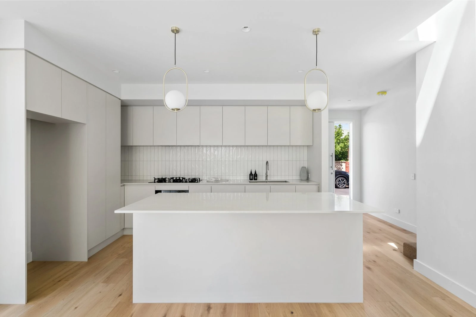 8a Russell Street, Prahran, 3181