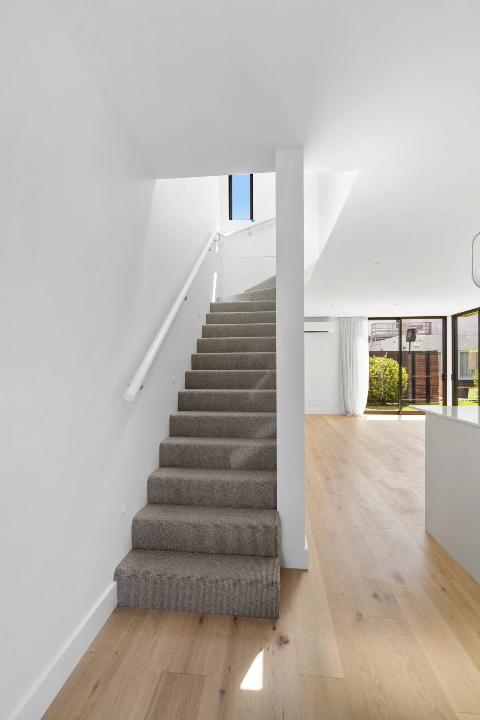8a Russell Street, Prahran, 3181