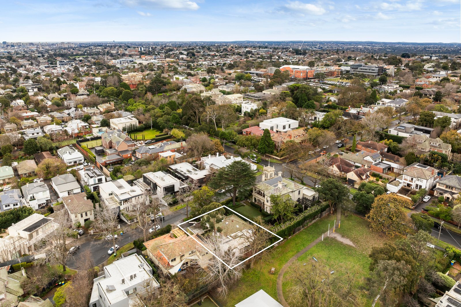 9 Laurel Court, Hawthorn East, 3123