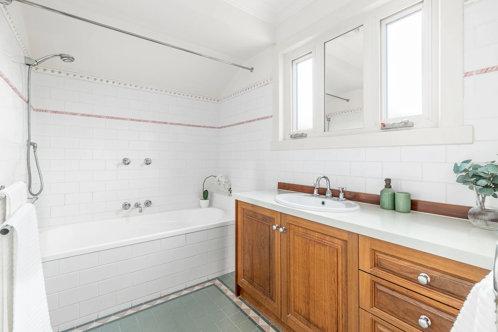 90 Albion Road, Ashburton, 3147