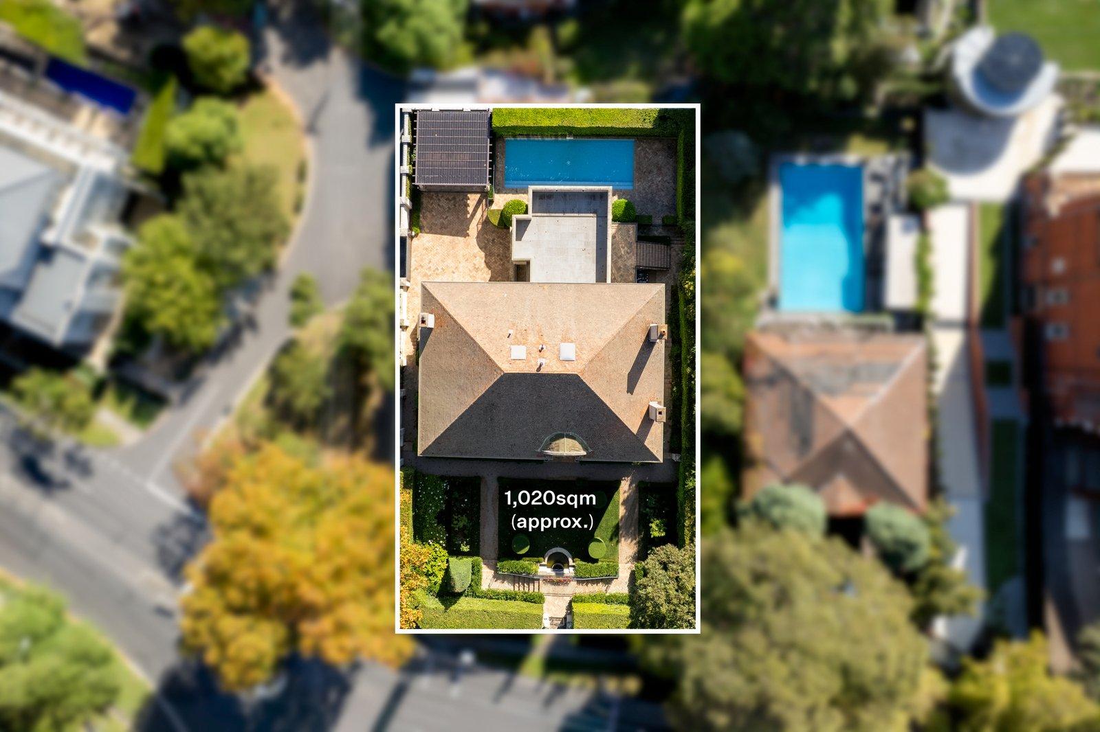 90 St Georges Road, Toorak, 3142