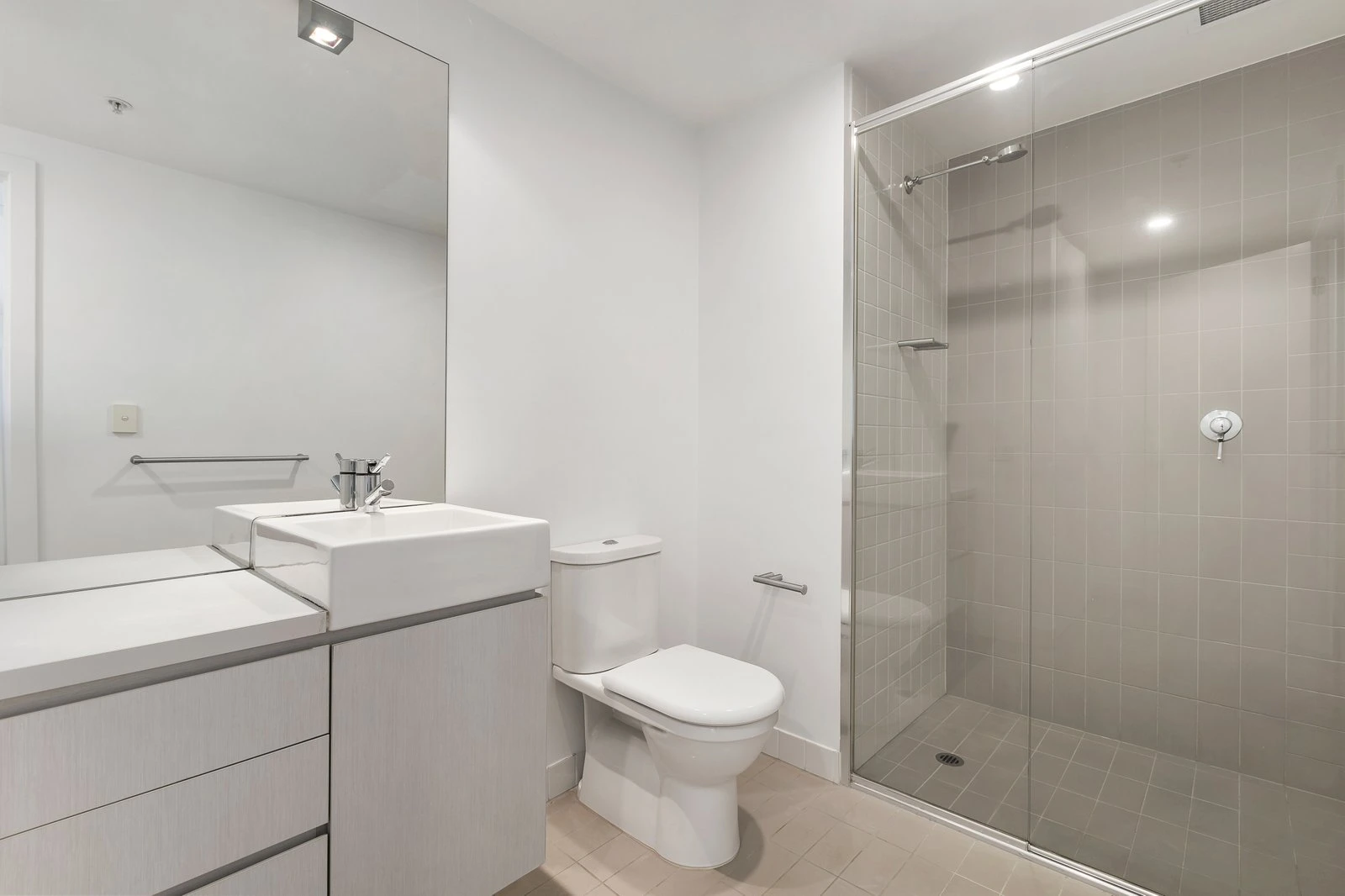 903/700 Chapel Street, South Yarra, 3141